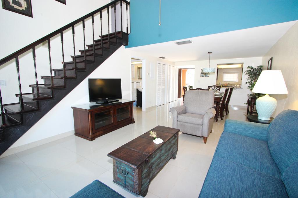 Ocean Reef Yacht Club & Resort 自由港市 客房 照片